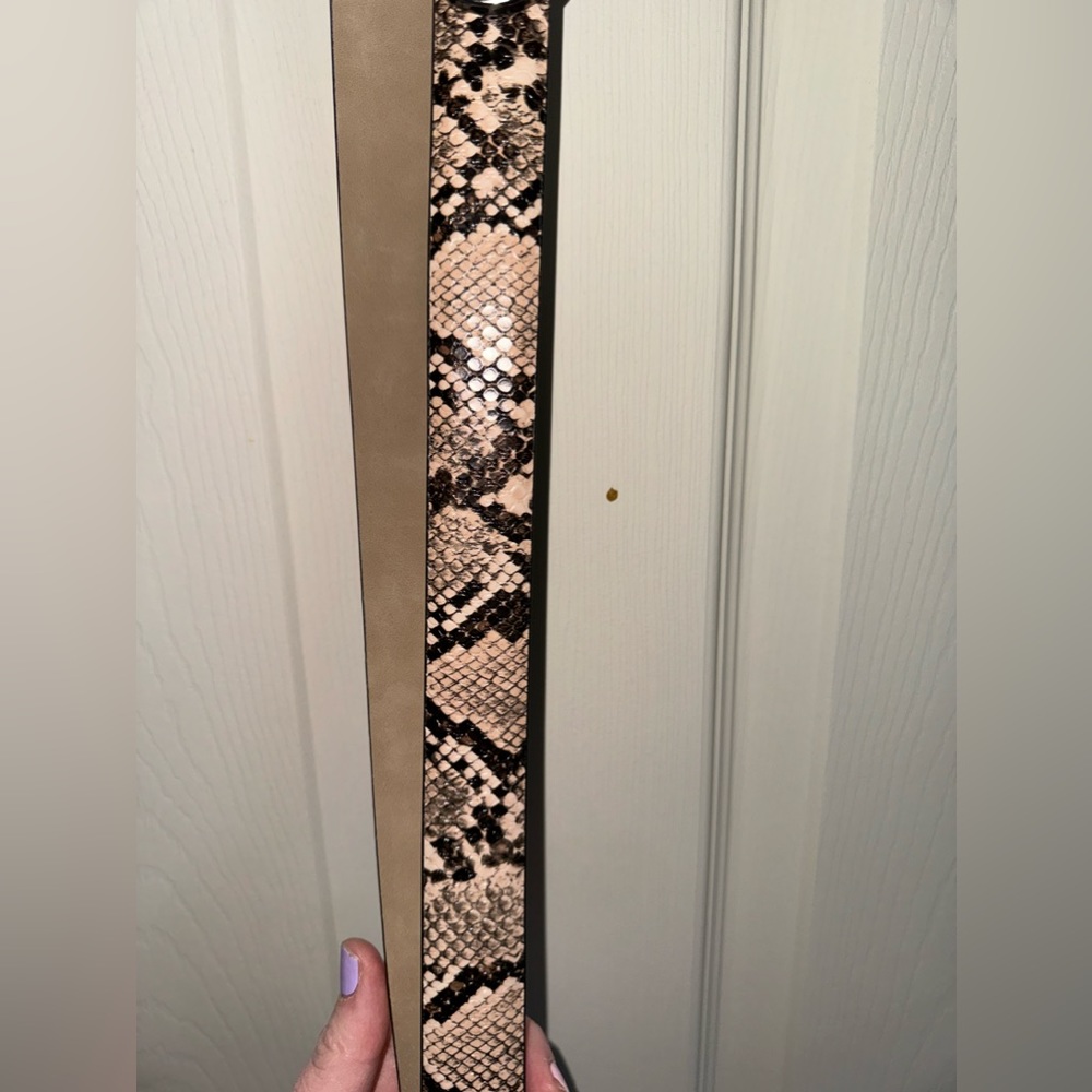 Time and Tru snake skin belt black and cream - Picture 4 of 5